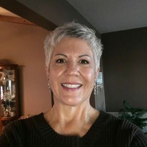 Meet your Posher, Jan